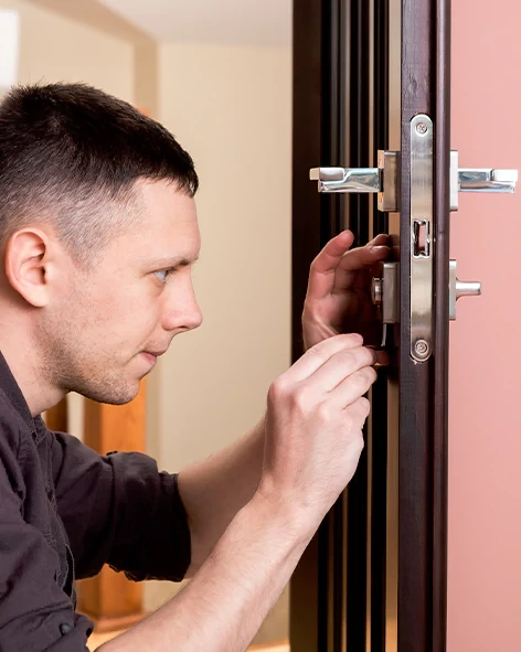 : Professional Locksmith For Commercial And Residential Locksmith Services in Mountain View, CA