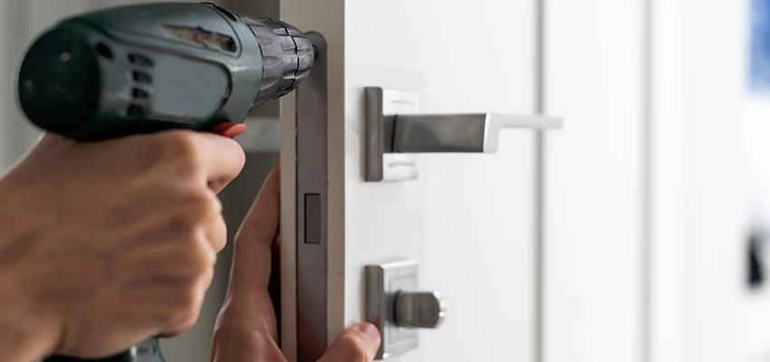 Locksmith For Lock Replacement Near Me in Mountain View, CA