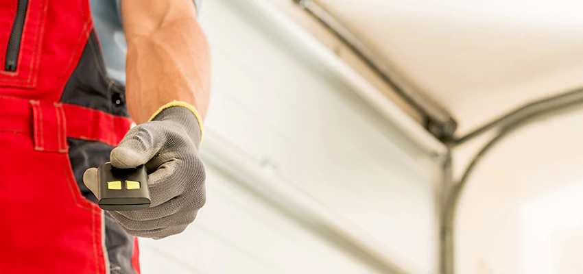 Residential Garage Door Security in Mountain View, California