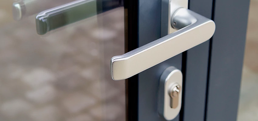 Broken Door Lock Cylinder Repair in Mountain View, California